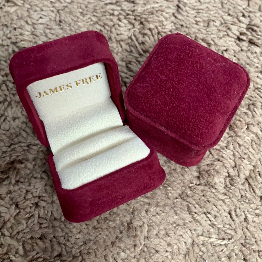 Set of 2 Maroon Ring Boxes